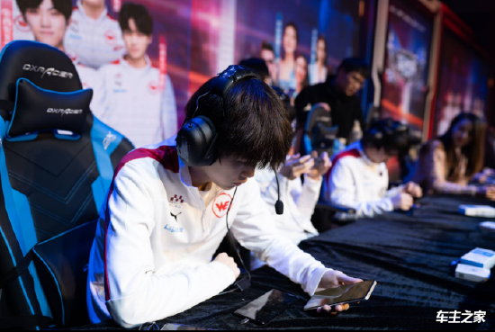 tory来自 Imperial Valkyries 指控Spirit Academy玩家性别歧视